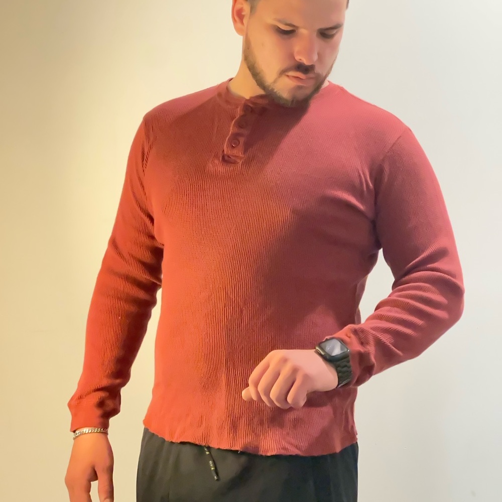 Attractive wine-colored sweater